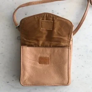 Paul & Taylor USA | Bags | Paul Taylor Usa Camel Crossbody